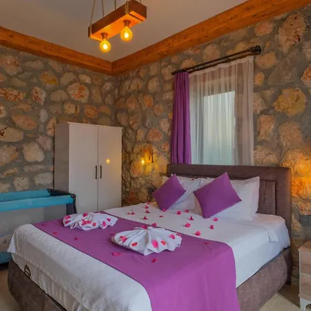 Valya Evi Karaagac (Fethiye)